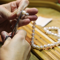 Restringing pearls near me