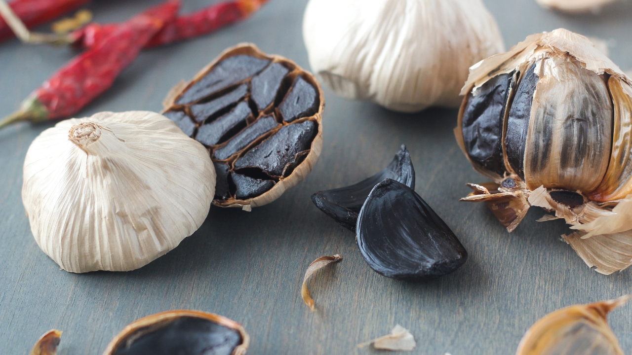 Looking to Buy Black Garlic Online? Here's What You Need to Know