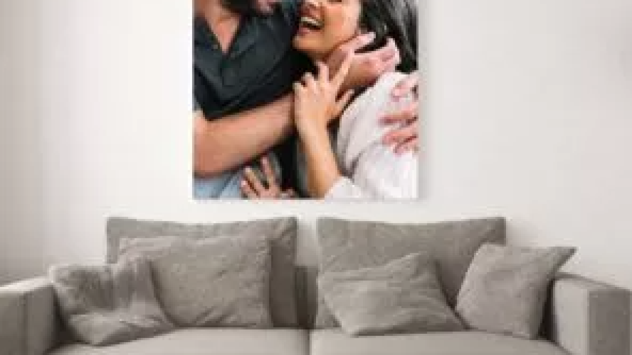 Photos on Canvas - A Look at Canvas Photos in the Home