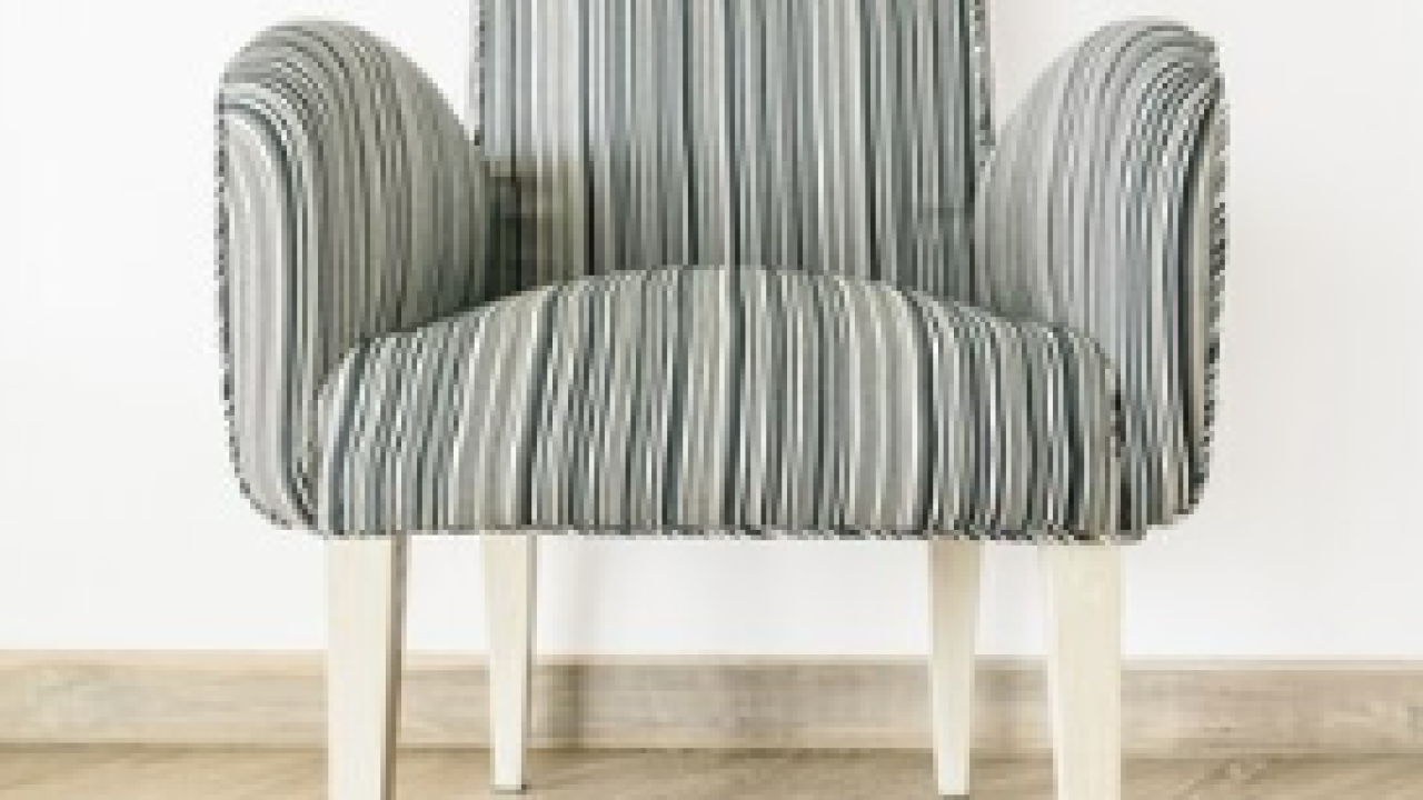 A Seat to Remember: Sofa Chair Classics