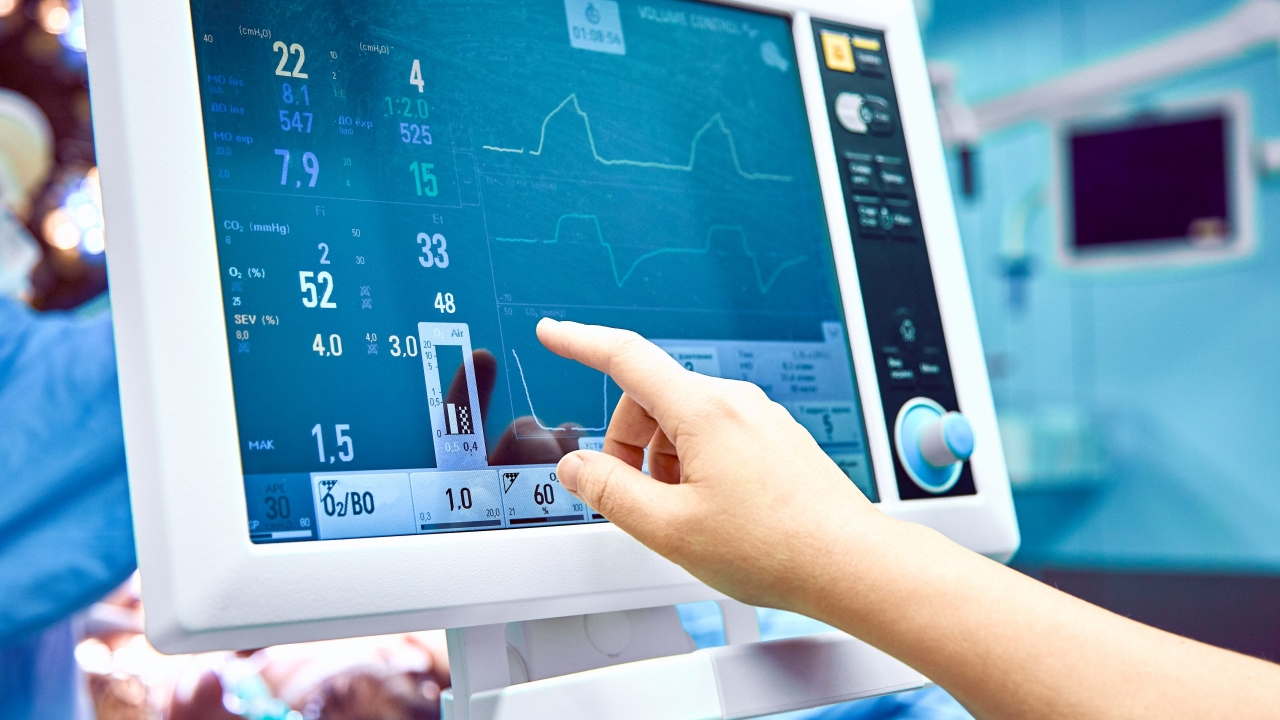 Vital Signs Monitoring Devices Market Report 2023 | Share, Growth, Trends and Forecast 2028