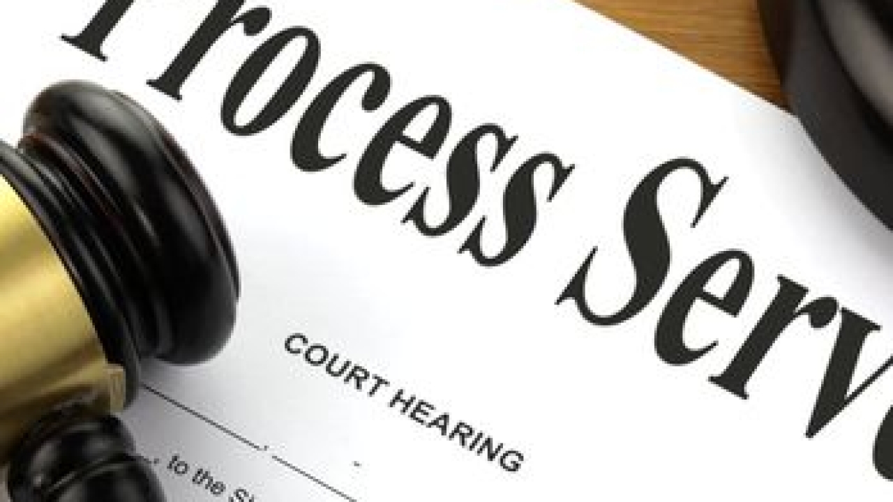 What Does a Process Server Do?