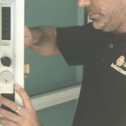 Emergency Car Locksmith Services: Kwikee Locksmith at Your Doorstep in Canal Point FL