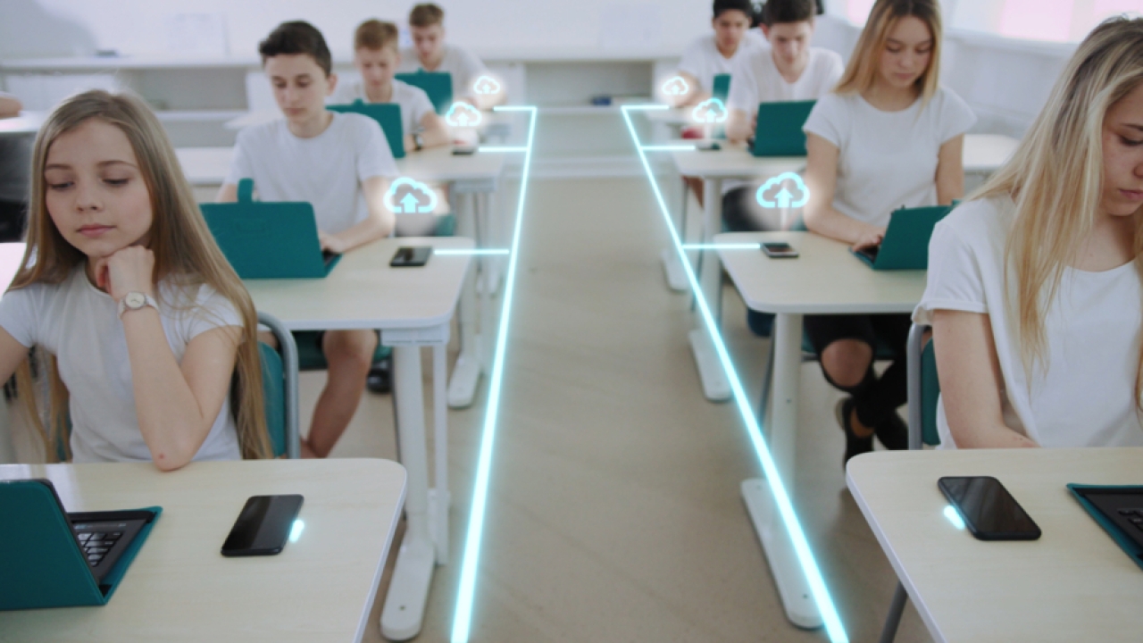 Empowering Education: Choosing the Right Wi-Fi Solution for Schools