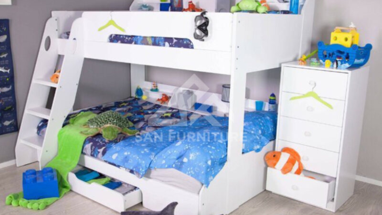 How to Use Bunk Beds to Save Space