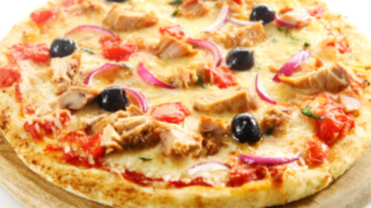 Savor the Flavors of Marbella: Ordering Pizza Online